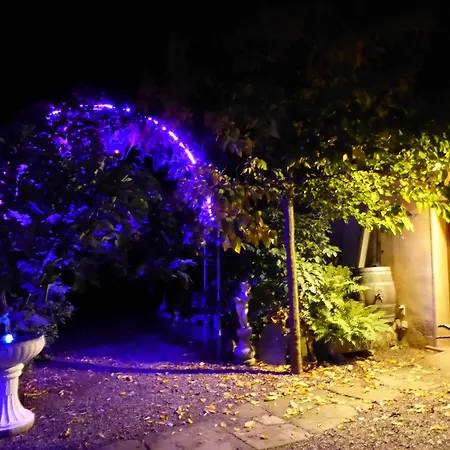 Vendégház Zur Rose 3*