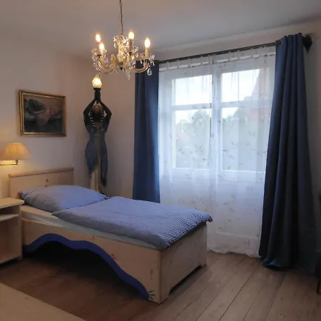 Zur Rose Guest house 2*